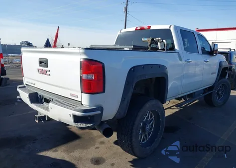2015 GMC Sierra 2500Hd Slt from USA, damaged, VIN 1GT12ZE85FF550561